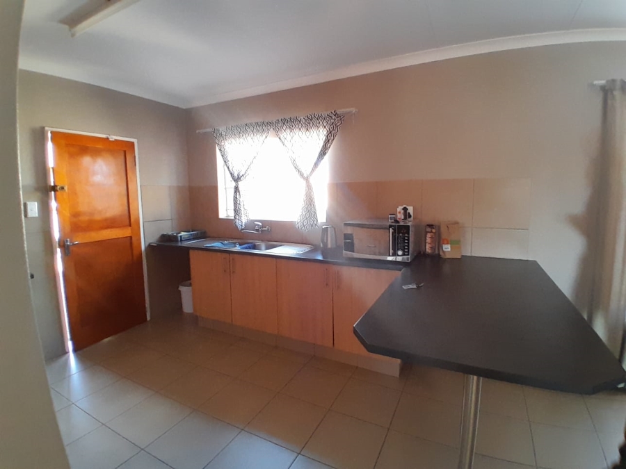 To Let 3 Bedroom Property for Rent in Kathu Northern Cape